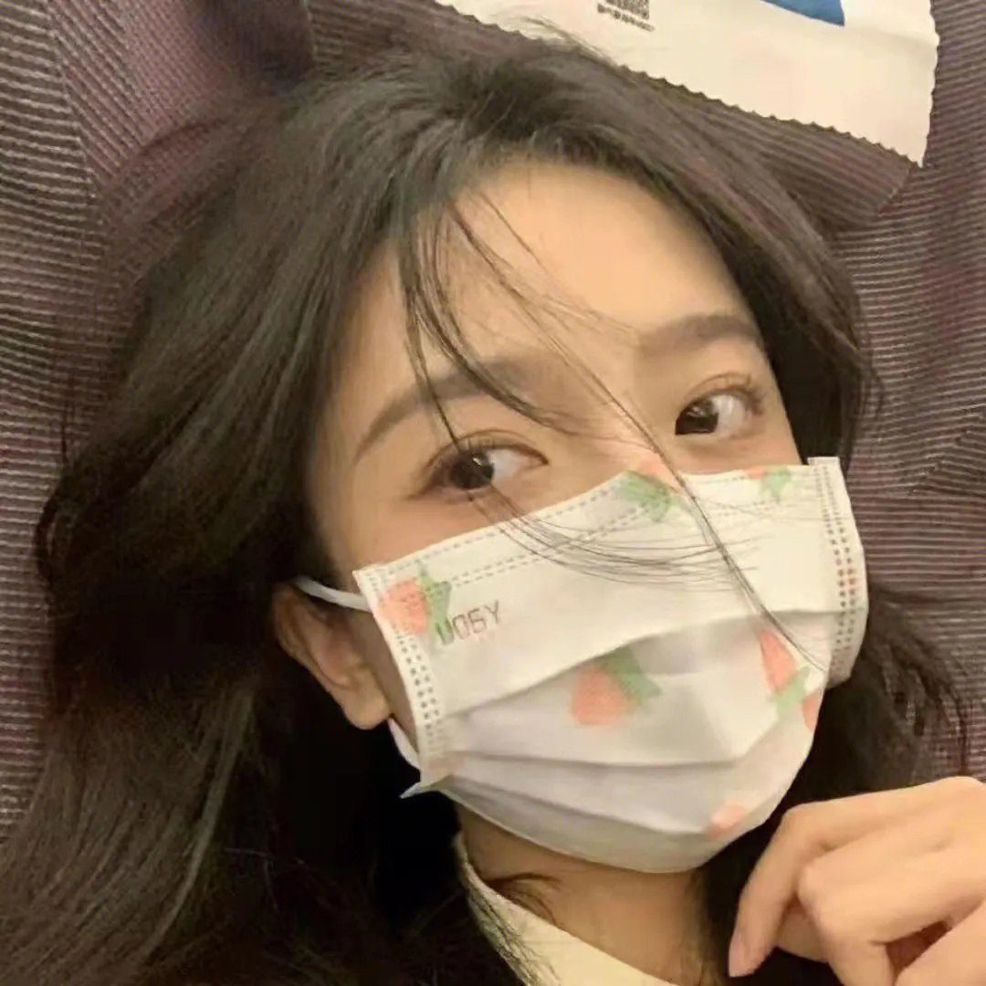 爱上坏女孩 海报
